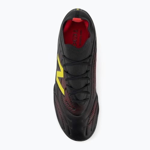 Футболни обувки New Balance Tekela Team Low V5 IN black 100/punch yellow/fire cracker