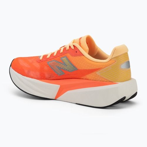 Дамски обувки за бягане New Balance FuelCell Rebel V5 tangerine heat/silver metallic