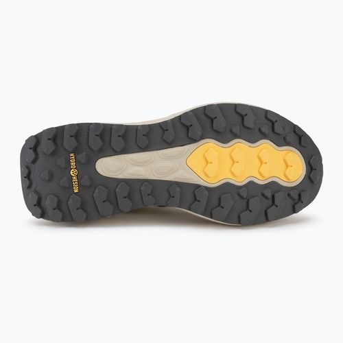 Дамски обувки за бягане New Balance Fresh Foam Garoe V2 sea salt/white peach/timberwolf
