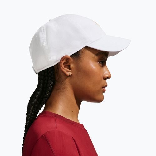 Шапка с козирка Nike Club Unstructured white