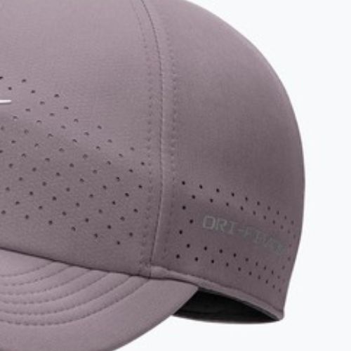 Шапка с козирка Nike Dri-Fit ADV Club light violet ore/white