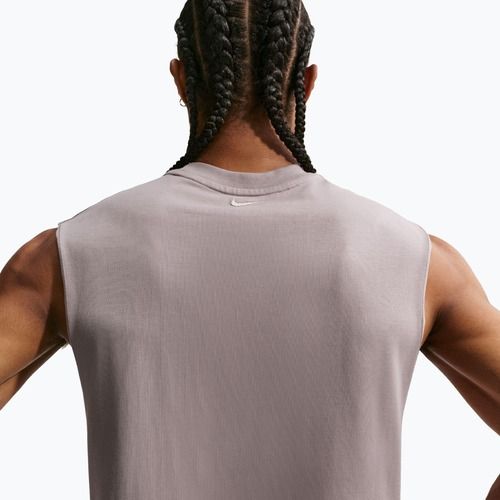 Мъжка тренировъчна тениска Nike Athletic Club Dri-Fit light violet ore/light violet ore