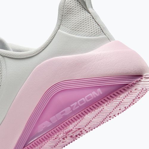 Дамски обувки за тренировка Nike Bella 7 photon dust/light magenta/pink foam