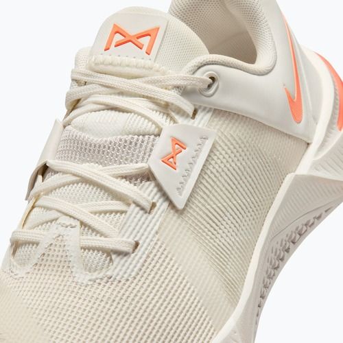 Дамски обувки за тренировка Nike Metcon 10 sail/phantom/ice peach/orange pulse