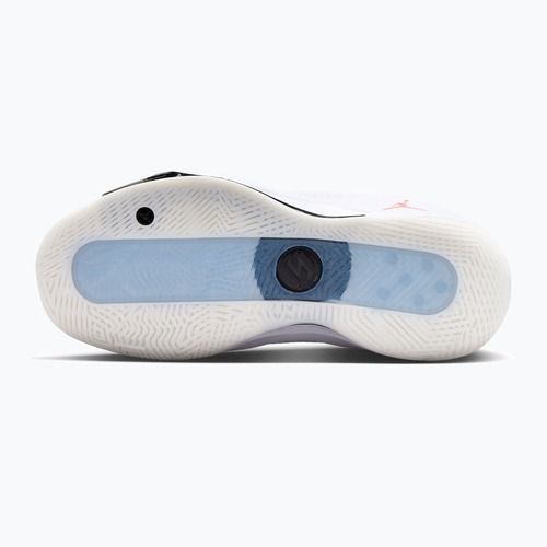Детски обувки за баскетбол Nike Jordan Luka 77 GS Jr white/black/sail/bright crimson