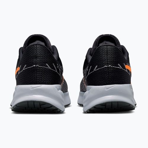Мъжки обувки за бягане Nike Run Defy black/wolf grey/total orange