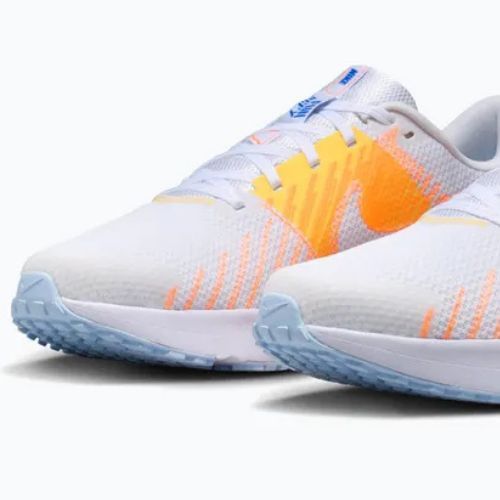 Мъжки обувки за бягане Nike Run Defy white/topaz gold/blue crystal