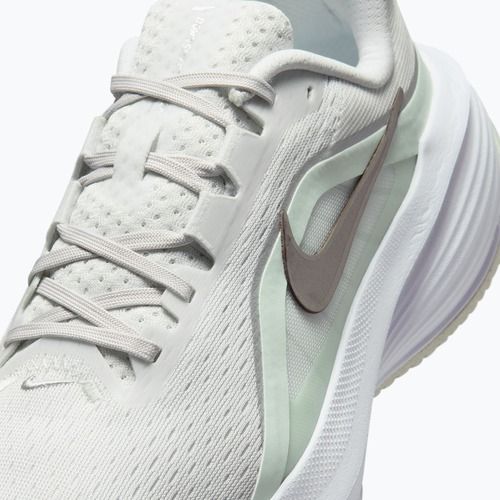 Дамски обувки за бягане Nike Downshifter 14 off white/barely green/metallic silver