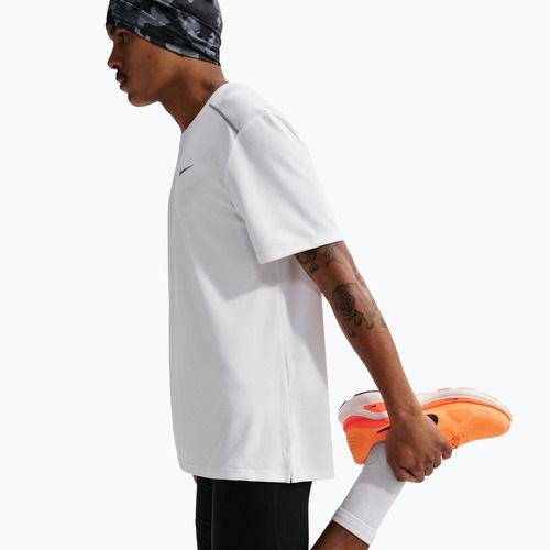 Мъжка тениска за бягане Nike Miler Dri-Fit UV white