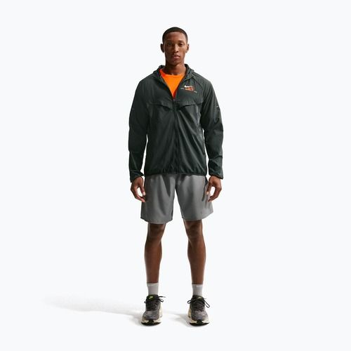 Мъжко яке за бягане Nike Stride Repel UV black spruce