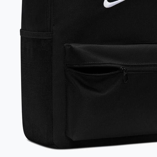 Градска раница Nike Heritage 23 l black/white