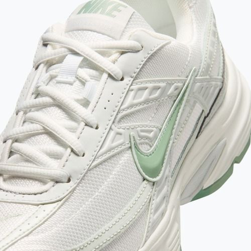 Дамски обувки Nike Initiator summit white/spruce aura/steam