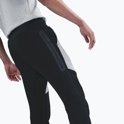 Мъжки панталони за бягане Nike Tech Joggers black/dark grey heather/black