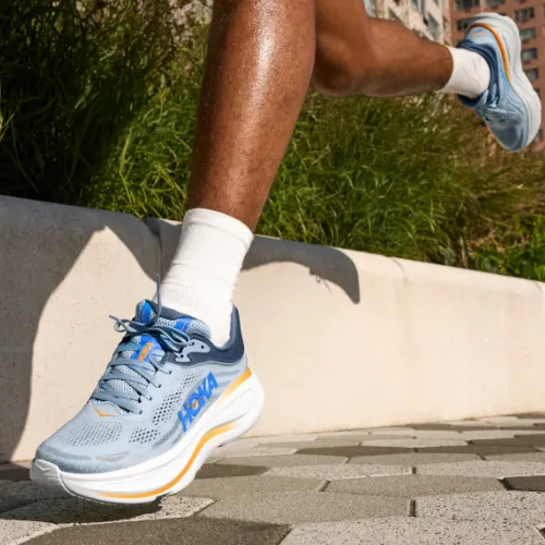 Мъжки обувки за бягане HOKA Bondi 9 black/white