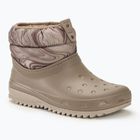 Дамски ботуши за сняг Crocs Classic Neo Puff Shorty mocha/mushroom