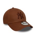 Зимна шапка New Era League Essential 9Forty New York Yankees dark auburn