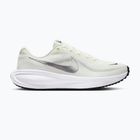 Дамски обувки за бягане Nike Revolution 8 sail/white/black/metallic silver
