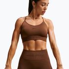 Дамски спортен сутиен Nike Pro Seamless Light Support Sports Bra cacao wow