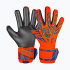 Вратарска ръкавица Reusch Attrakt Duo hyper orange/electric blue/black