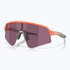 Слънчеви очила Oakley Sutro Lite Sweep matte neon orange/prizm road black