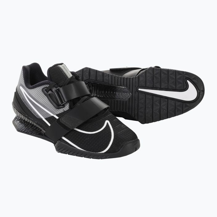 Nike Romaleos 4 обувки за вдигане на тежести черни CD3463-010 12