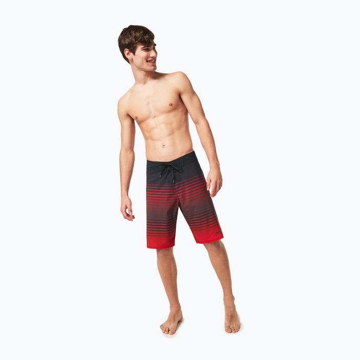 Oakley Fade Out RC 21" мъжки къси панталони за плуване черно/червено FOA40370403H 4