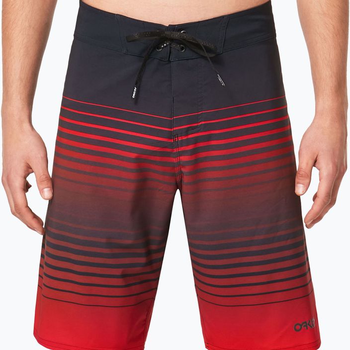 Oakley Fade Out RC 21" мъжки къси панталони за плуване черно/червено FOA40370403H 6