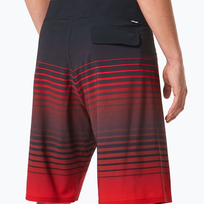 Oakley Fade Out RC 21" мъжки къси панталони за плуване черно/червено FOA40370403H 7