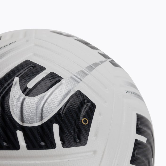 Nike Club Elite Team футболна топка в бяло и черно CU8053 3