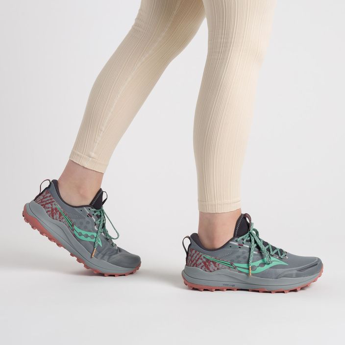 Дамски обувки за бягане Saucony Xodus Ultra 2 сиви S10843-25 2