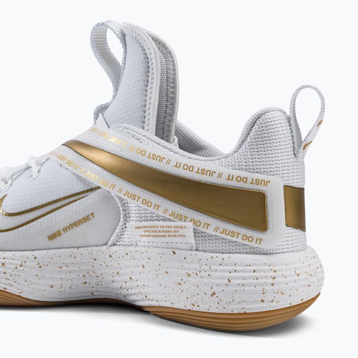 Nike React Hyperset SE волейболни обувки в бяло и златно DJ4473-170 9
