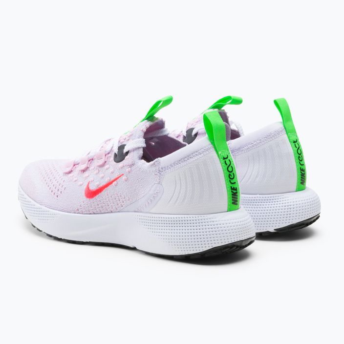 Дамски обувки за обучение Nike Escape Run Flyknit pink DC4269-500 3