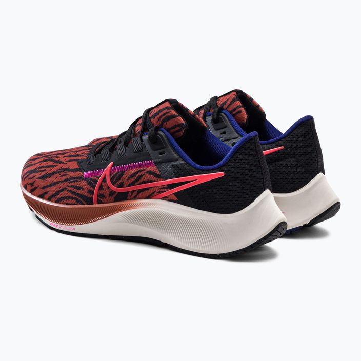 Nike Air Zoom Pegasus дамски обувки за бягане 38 кафяво DQ7650-800 3