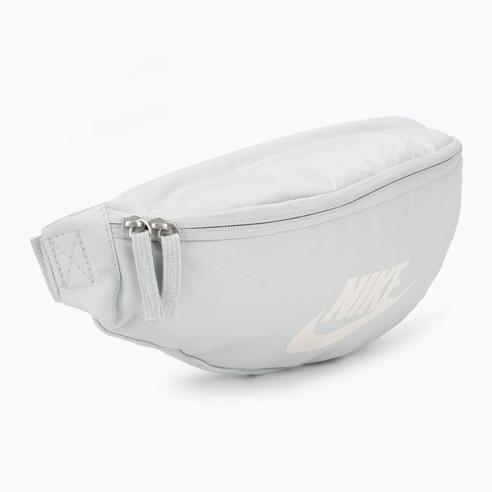 Детска чанта за кръста Nike Heritage 3 l light silver/phantom 2