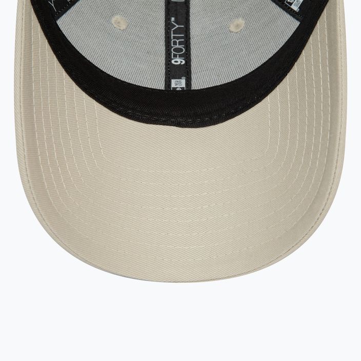 Дамска бейзболна шапка New Era Metallic Logo 9Forty New York Yankees светло бежова 5