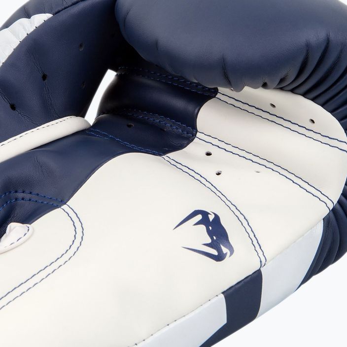 Сини и бели боксови ръкавици Venum Elite 1392 13
