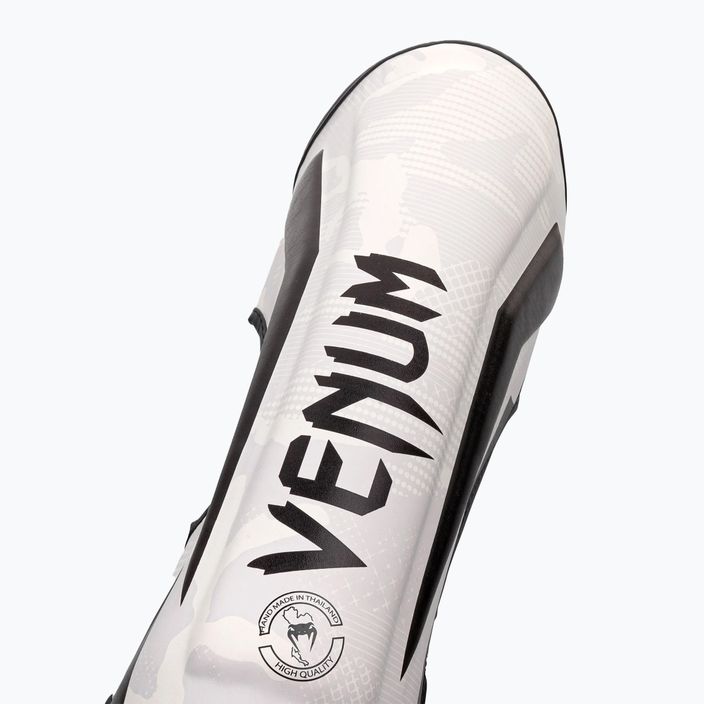 Venum Elite Standup бели/камуфлажни протектори за пищяли 2