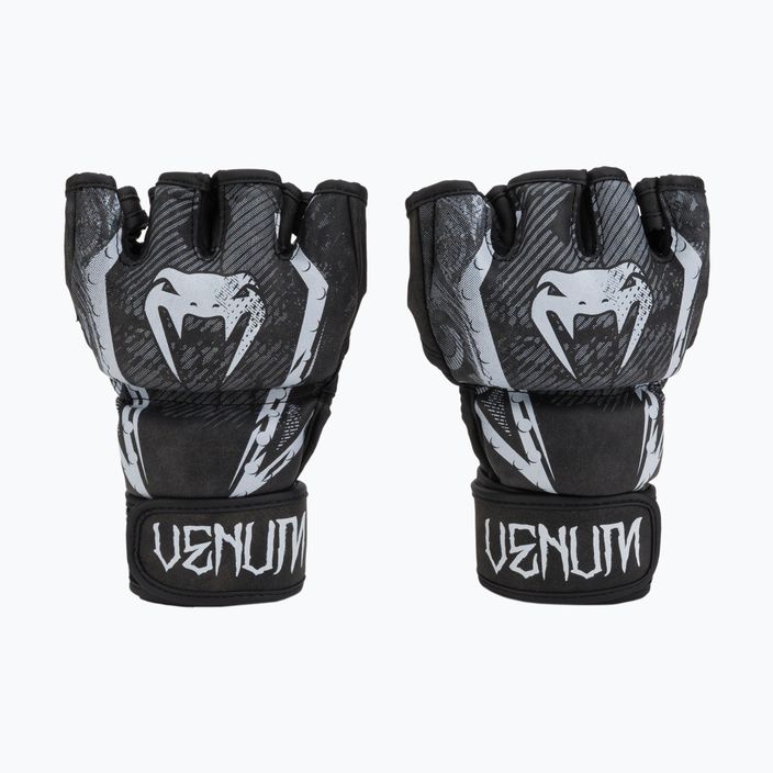 Мъжки боксови ръкавици Venum GLDTR 4.0 black and white VENUM-04166