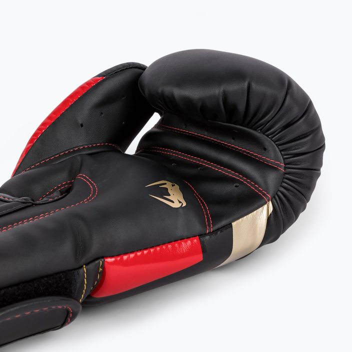 Боксови ръкавици Venum Elite черни/златни/червени 8