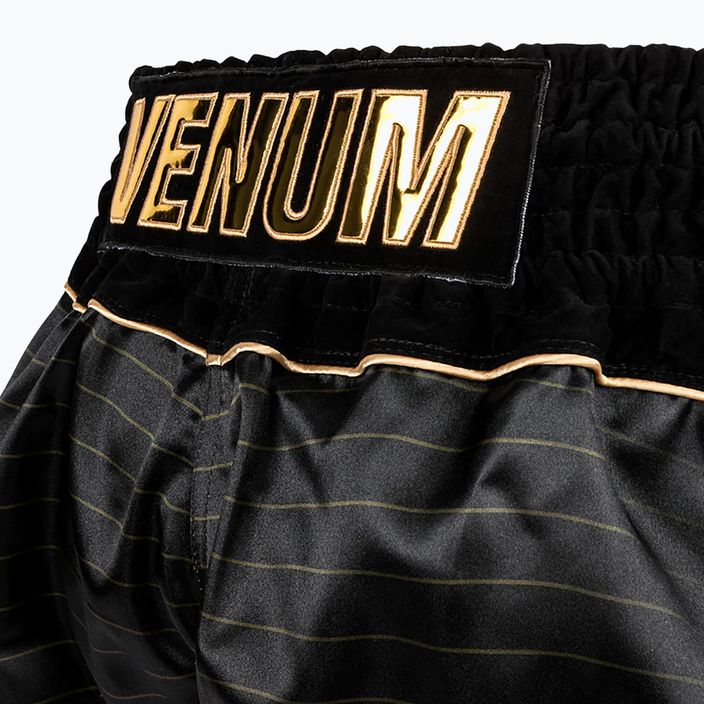 Venum Attack Тренировъчни шорти за муай тай черни/златни 7