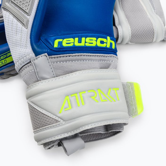 Reusch Attrakt Freegel Gold Finger Support Вратарски ръкавици сиви 5270130-6006 4