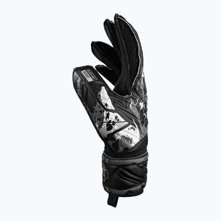Reusch Attrakt Resist вратарски ръкавици черни 5370615-7700 6