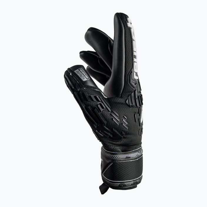 Reusch Attrakt Freegel Infinity вратарски ръкавици черни 5370735-7700 6