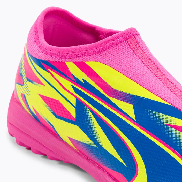Детски футболни обувки PUMA Match Ll Energy TT + Mid Jr светещо розово/ултра синьо/жълто предупреждение 8