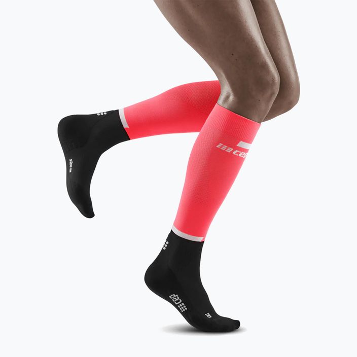 CEP Tall 4.0 дамски чорапи за бягане с компресия розово/черно 5