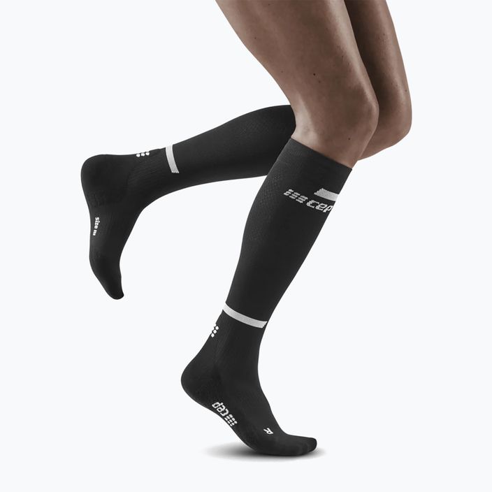 CEP Tall 4.0 дамски чорапи за бягане с компресия черни 4