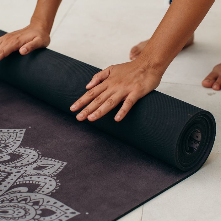 Mata do jogi Yoga Design Lab Combo Yoga 3.5mm czarna Mandala Black 8