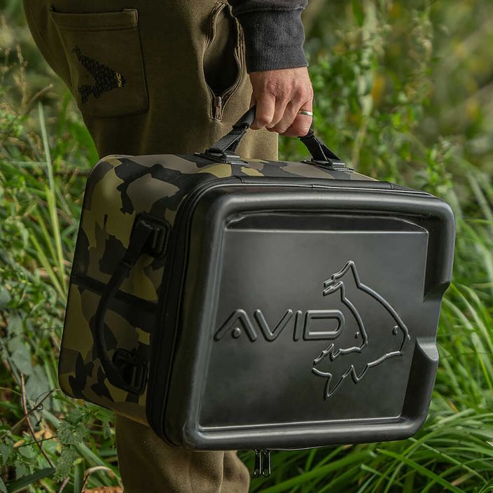 Avid Carp Stormshield Pro Techpack XL чанта за електроника 3