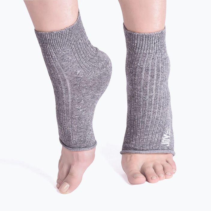 Дамски чорапи за йога Joy in me On/Off the mat socks grey 800903 5