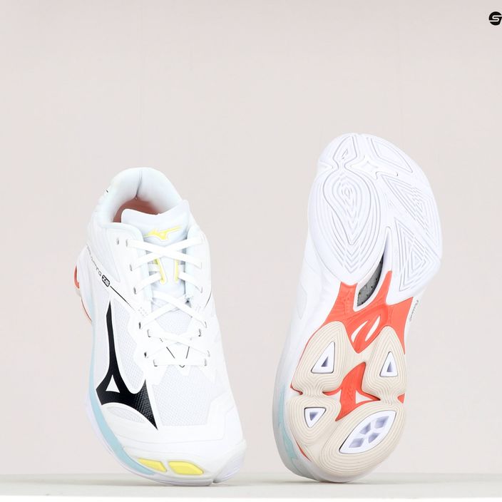 Дамски обувки за волейбол Mizuno Wave Lightning Z6 white V1GC200010 11
